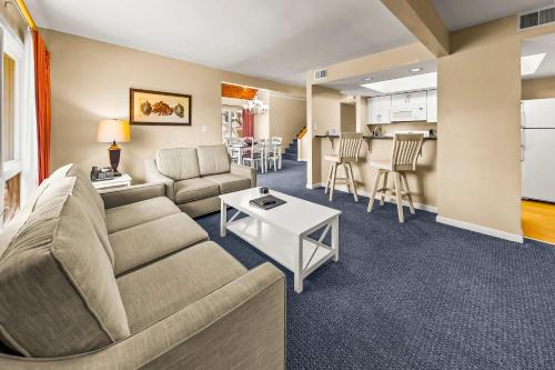 Sand Castle Village Townhome-3BR Pool Hot Tub & Resort Access