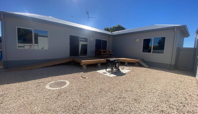 Sand Castles - short walk to beach! Off peak special!