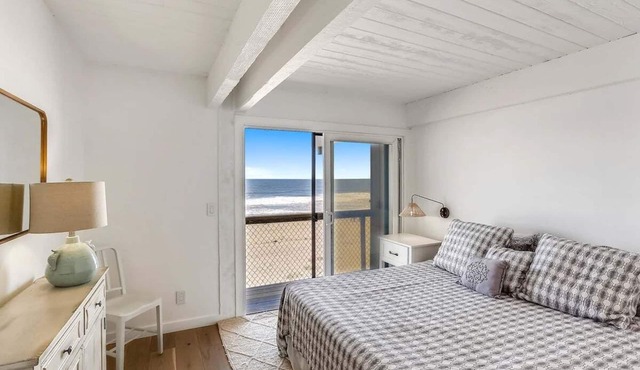 Sand Dollar – Expansive Beachfront Home with Panoramic Ocean Views