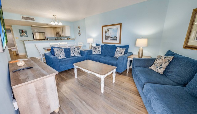 Sand Dunes Resort on 8th Floor, Pools, Views, 3BR!