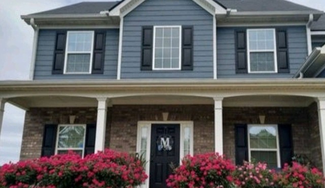 Sand Hill Comfort Entire Home 6 miles from Ft Benning!
