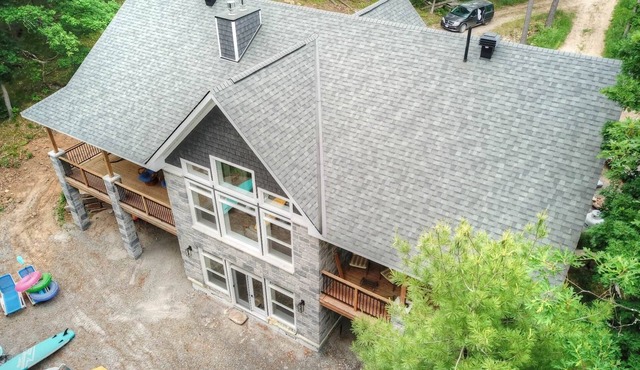 Sand Lake Retreat – Waterfront Cottage on Sand Lake, Rideau