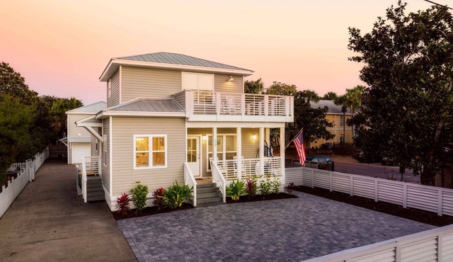 Sand & Serenity, Destin's Premier Beach House
