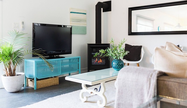 Sandbanker Suite | West Lake | 2 Bedrooms | Hot Tub