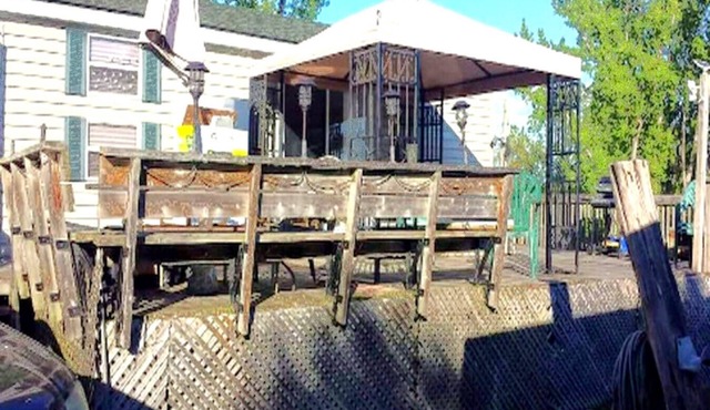 Sandbanks Dunes view Cottage | West Lake Views | Near Sandbanks Beach