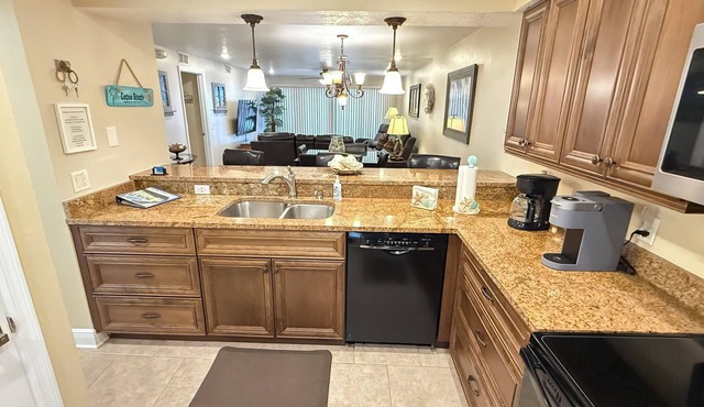SANDCASTLES 201 LUXURIOUS VACATION RETREAT Read Our Reviews!