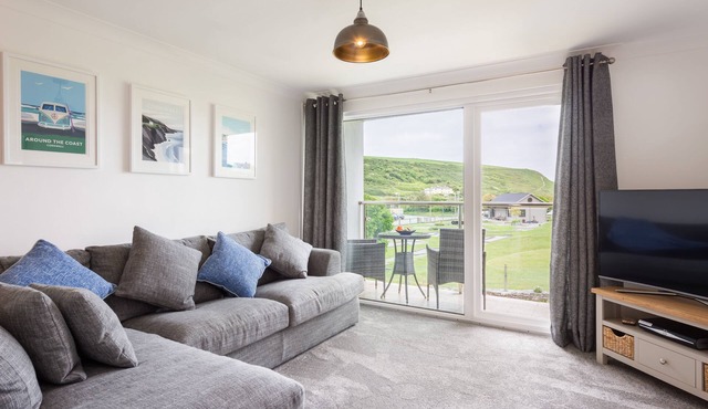 Sandcastles offers a delightful two-bedroom self-catering apartment