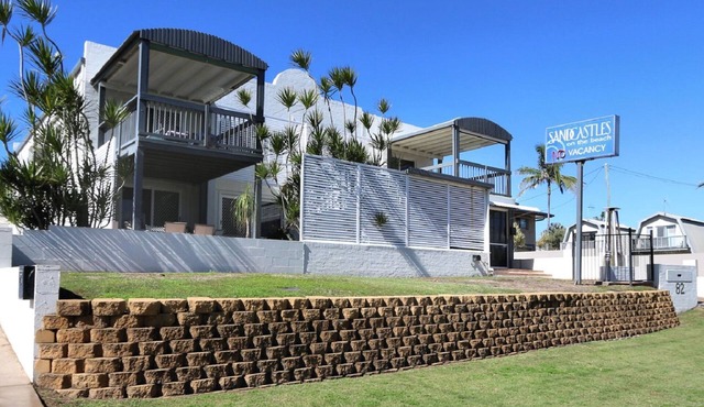 Sandcastles Unit 8 - 2 bedroom Ocean Front Unit