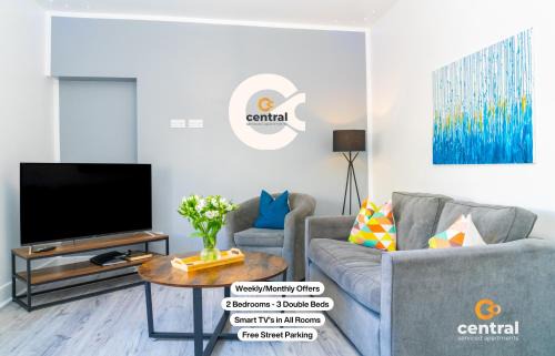 Sandeman by CENTRAL SERVICED APARTMENTS - 2 Bedroom - FREE Street Parking - Fast WiFi - Smart TVs in All Rooms - Ground Level - Family Neighbourhood - 3 x Double Beds - Heating 24-7 - Trade Stays - Weekly & Monthly Offers