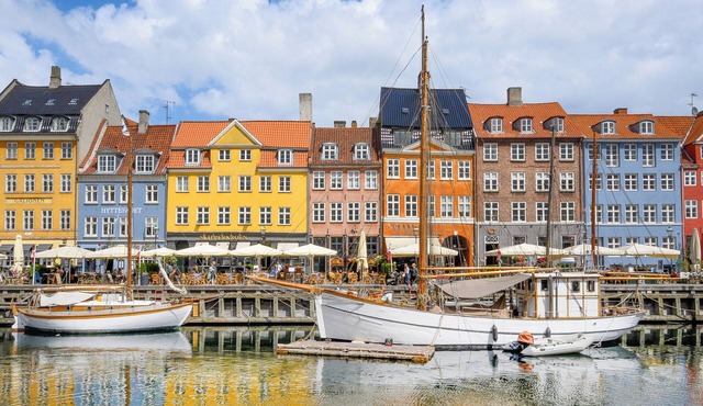 Sanders Charm 1 - Chic 2-bdr Apt With Shared Garden