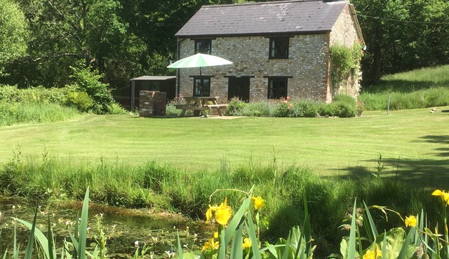 Sandford Cottage 5 Star Holiday Retreat