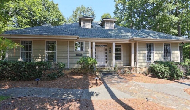 Sandhills Cottage at the Governor's Club