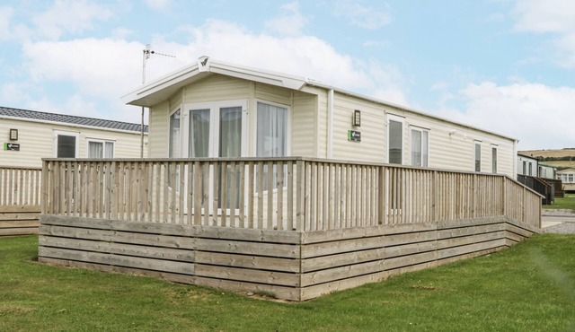 SANDPIPER, pet friendly, country holiday cottage in St Bees
