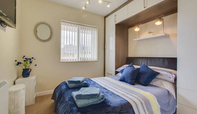 Sandringham - Two Bedroom House, Sleeps 4