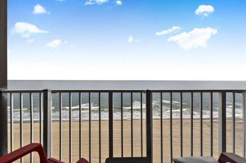 Sands Beach Club 820