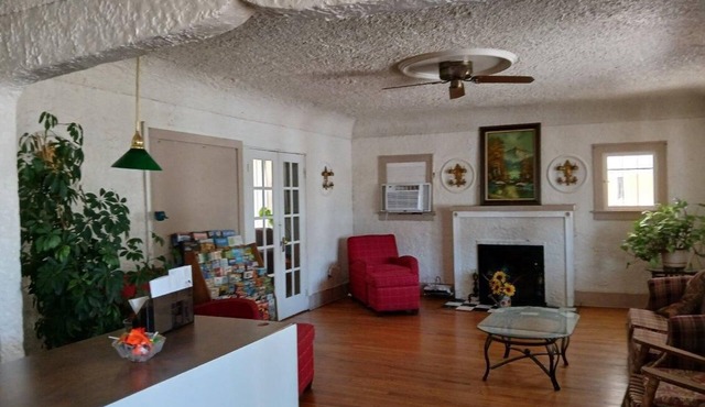 Sands Motel