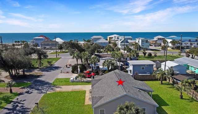 SANDY BEACH HOUSE IS 600 STEPS TO BEACH! SINGLE LEVEL HOME IN GREAT LOCATION!