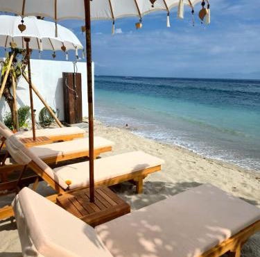 Sandy Beach Villas