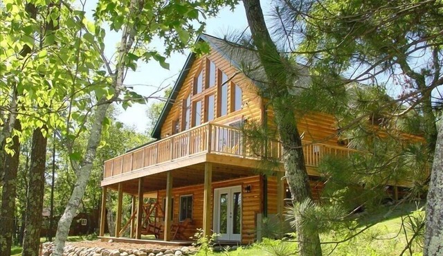 Sandy Bottoms Chalet