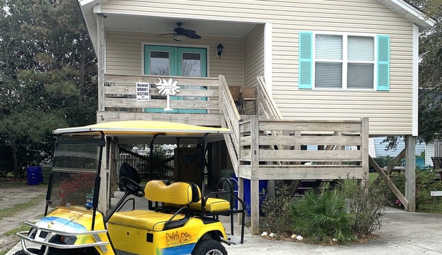 Sandy Feet Retreat-1/2 Block to Beach, Pet Friendly, Wi-Fi & Optional GC Rental