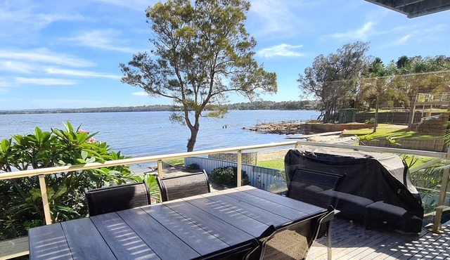 Sandy Feet Retreat. Kick your shoes off & enjoy !