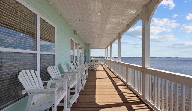 Sandy Flounder DockOutOfServce