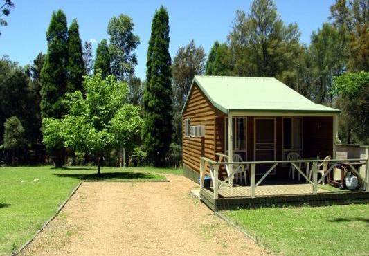 Sandy Hollow Tourist Retreat