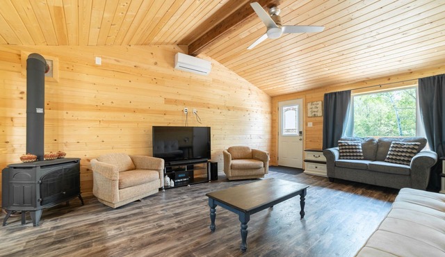 🏝 Sandy Hooked 2Bed1Bath Remodelled Pine Cottage