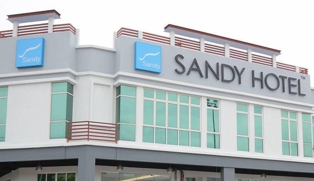 Sandy Hotel