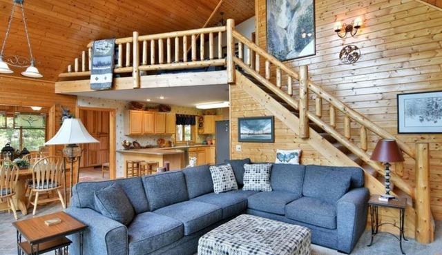 Sandy Lake Cabin ~Private Luxury Vacation Home~