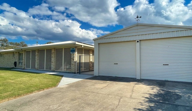 Sandy Paws - Burrum Heads- Walk to Beach -3BR- Aircon-Pool table