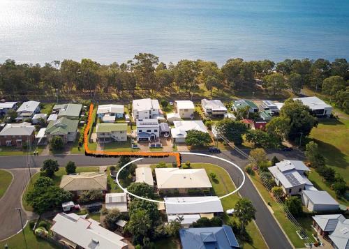 Sandy Paws - Burrum Heads- Walk to Beach -3BR- Aircon-Pool table