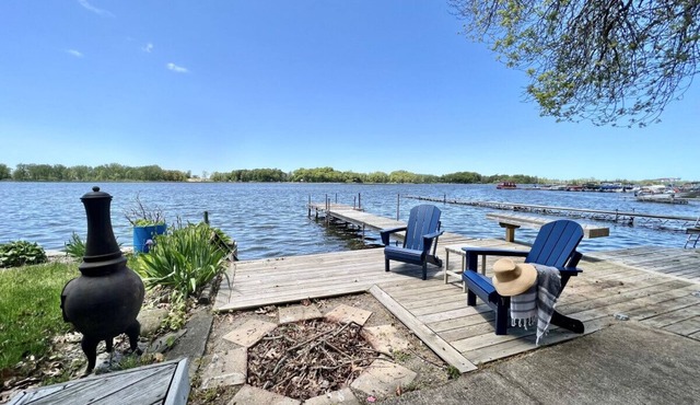 Sandy Pond LAKE HOUSE | Pets | Tiki Bar | Fire Pit