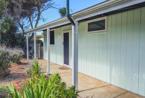 Sandy Swell Beach Shack - Goolwa