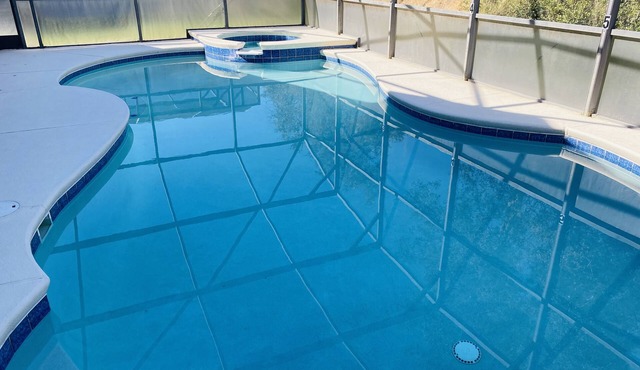 SandyRidge Five bedroom villa pool and spa home with no rear neighbors