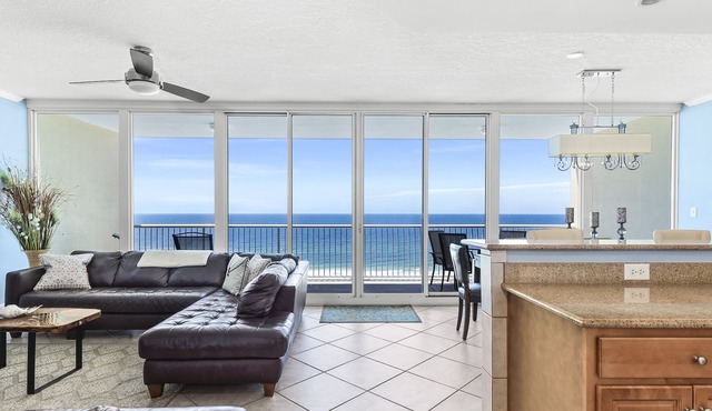 SANIBEL CONDO- LAST MINUTE DISCOUNTS!-GORGEOUS BEACH VIEWS FROM THE 15TH FLOOR!