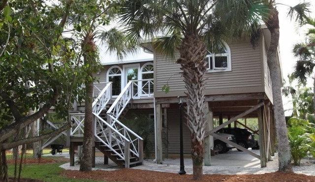 Sanibel Island Private Vacation Home - Dog Friendly