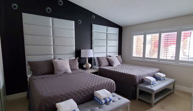 Sanitized luxurious 3bdrm (6bd) home w/heated pool option