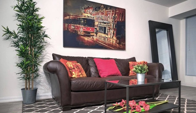 Sanitized Luxurious Condo with Parking