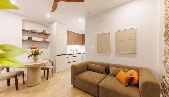 Sant Josep - Holiday Apartment Rental in Girona | Bravissimo