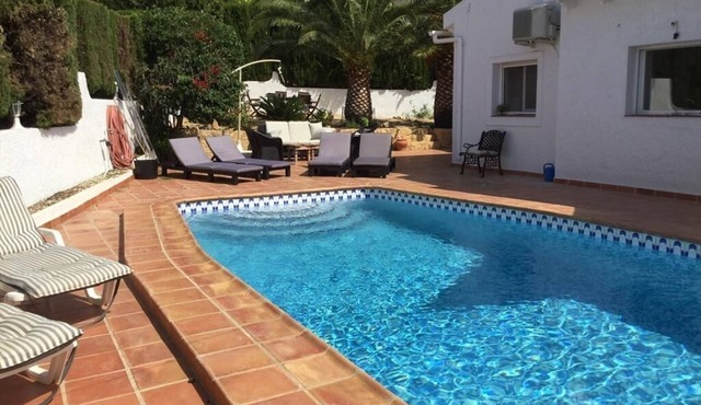 Santa Belgica, Altea