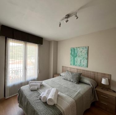 Santa Coloma Apartamentos