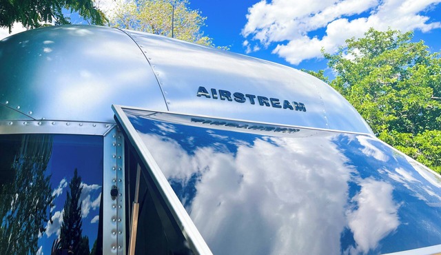 Santa Fe Airstream Dream: 2020 'Bambi' just steps from Meow Wolf