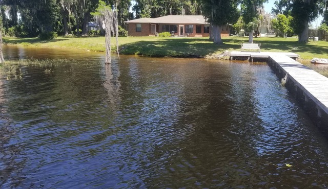 Santa Fe Lake - Dock with Swimming Area and Stunning Sunsets