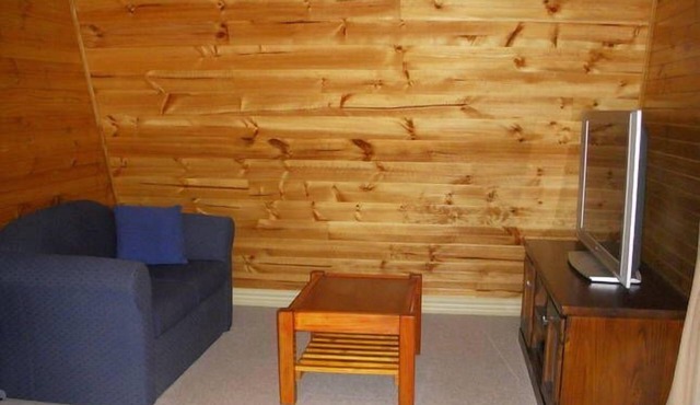 Santa Fe Ranch - peaceful getaway