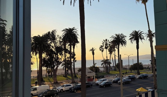 Santa Monica Ocean View Suite