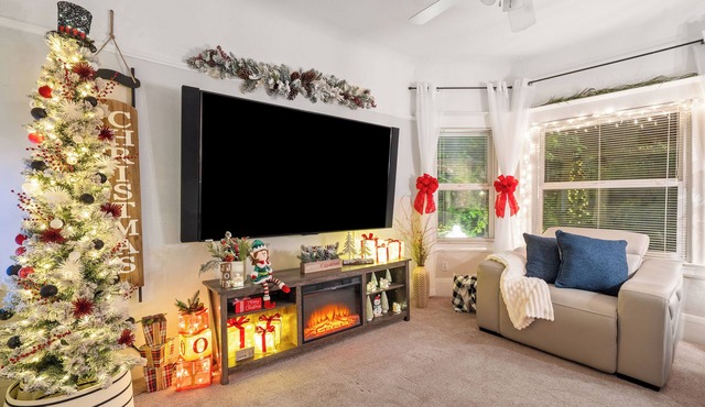 Santa's Secret Hideaway in Sacramento