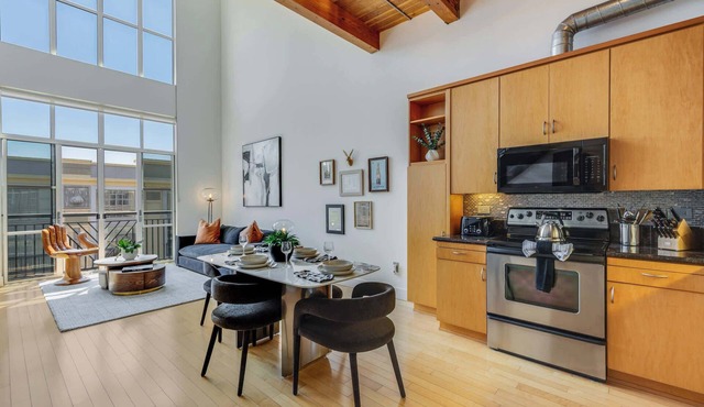 Santana Row Properties #9 - Silicon Valley Getaway: Escape the Ordinary!