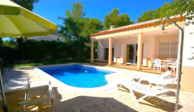 SAONA VILLAS (VN DO) : villa 6 personnes, 500 m de la mer, climatisation, wifi