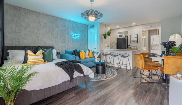 Sapphire | Studio | Sleeps 5